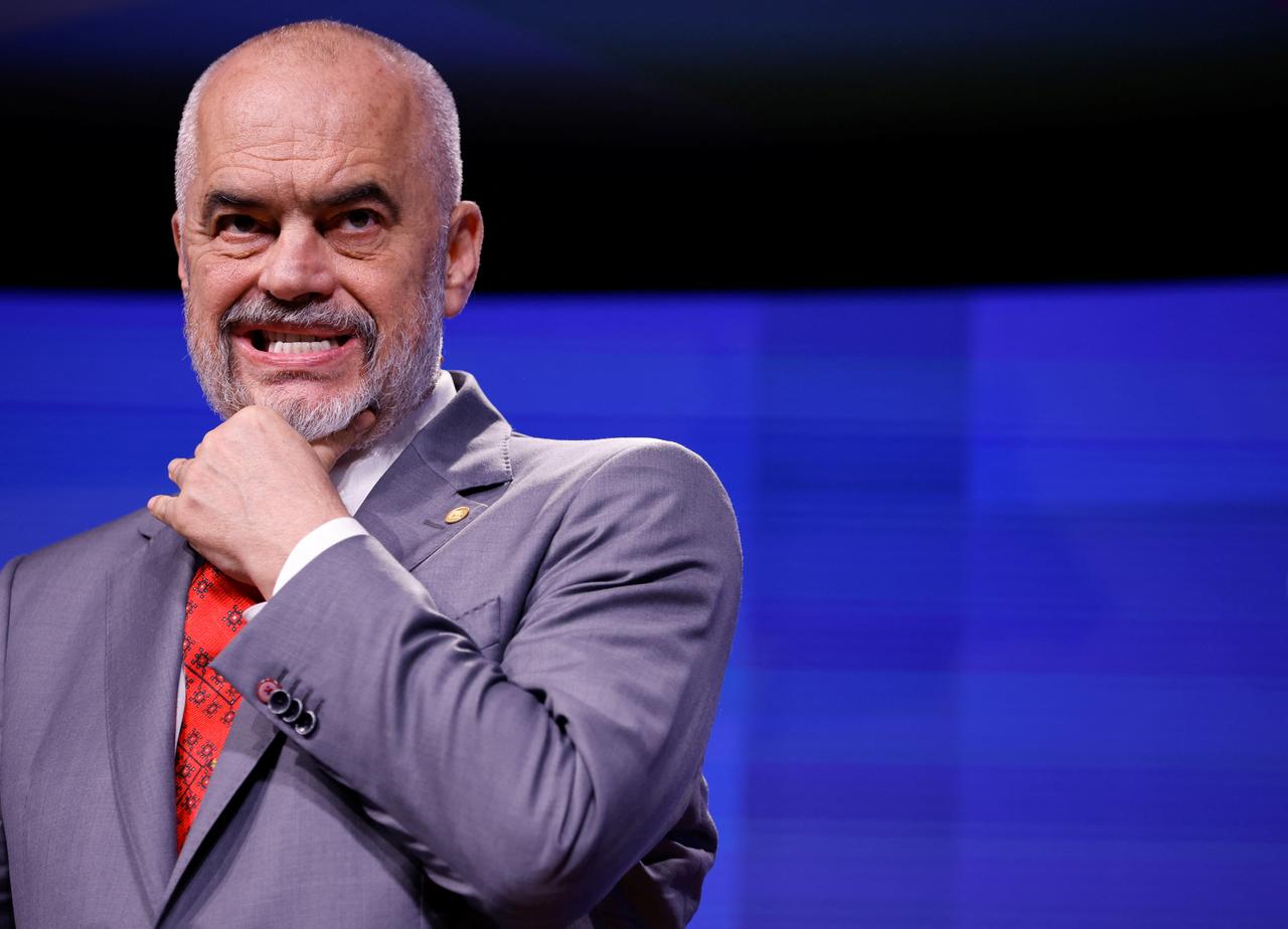 I quajti meshkujt shqiptar 'çyrykë', Rama frikësohet...