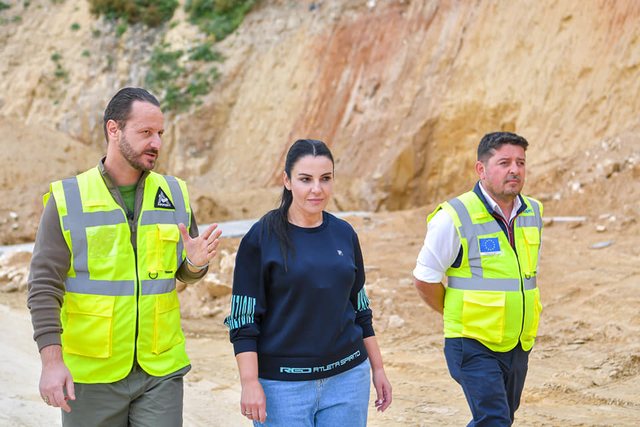 Përgjimet Balluku-Berberi/ 'Ja t'i çoj fjalën atij k*rvës', marrëdhënia jonë ka...